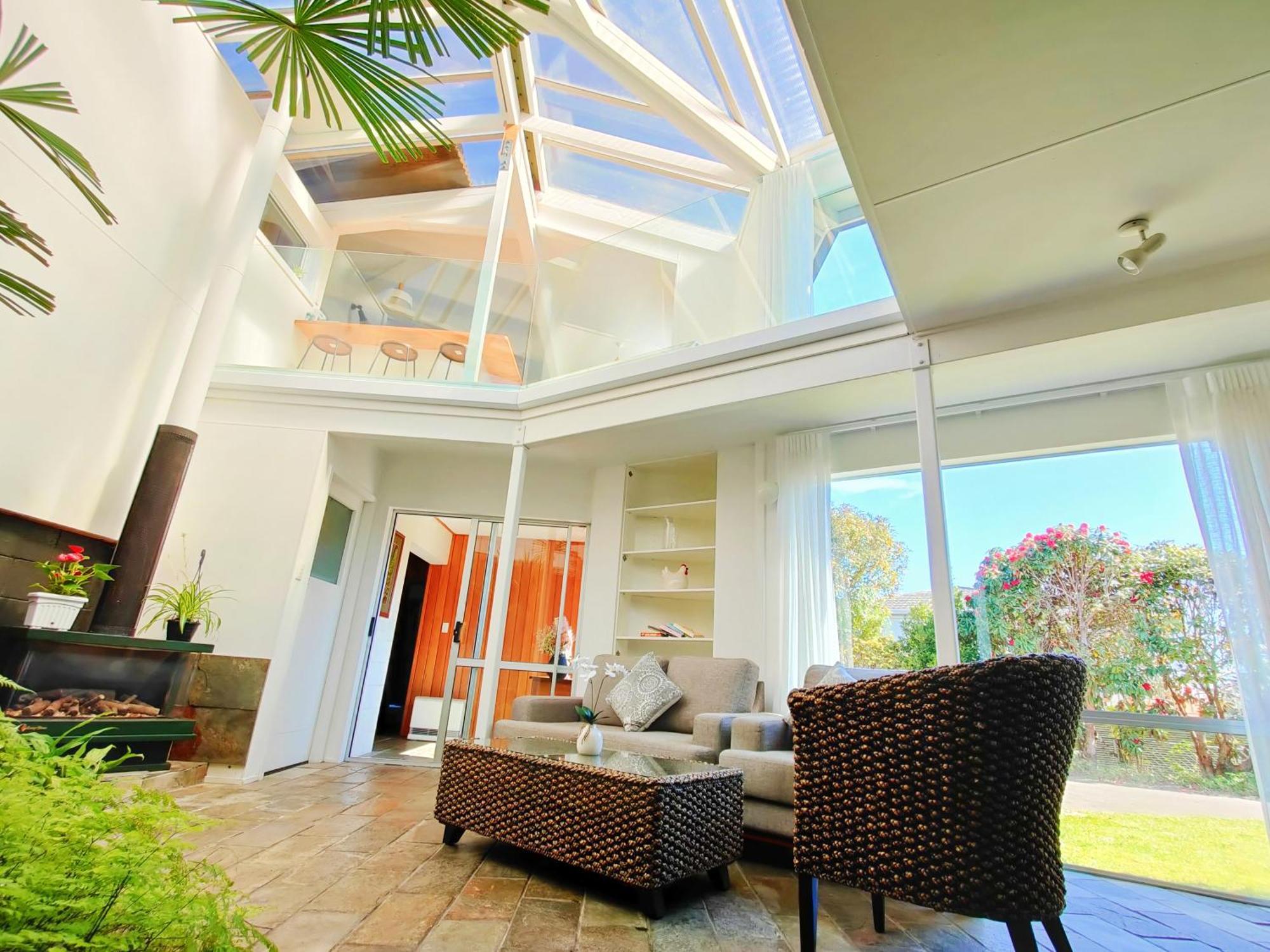 Delight In Birch-Lake View Holiday Home Taupo Exterior foto
